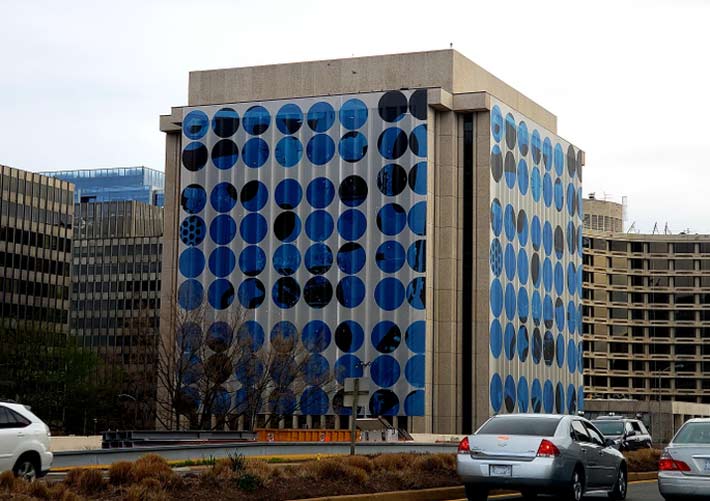 Building promotion wrap for cost-effective business marketing