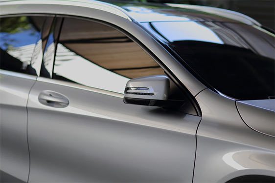 Professional Car Window Tinting – Style, Comfort & Protection Car window tinting services to enhance appearance and value